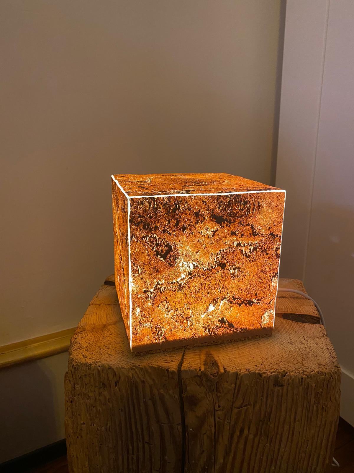 Naturstein Lampe - "Shining Mars"
